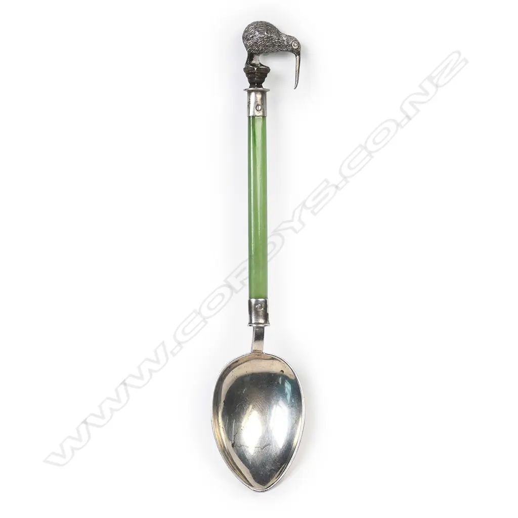 Frank Hyams (Dunedin) silver and pounamu kiwi teaspoon, Image 1++